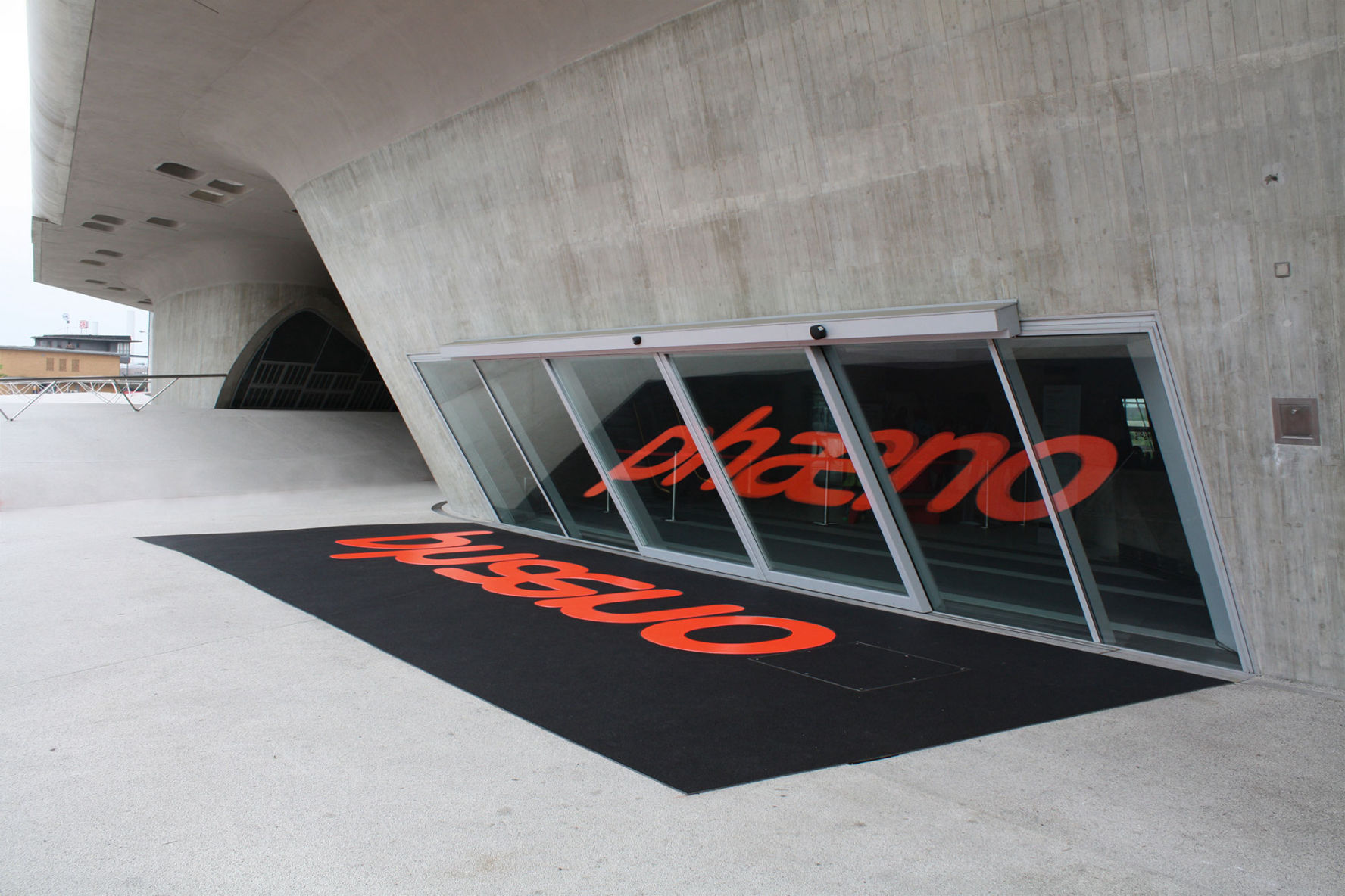 Wiermann mirrored phaeno 6871