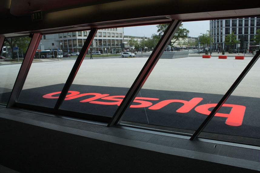 Wiermann mirrored phaeno 7166